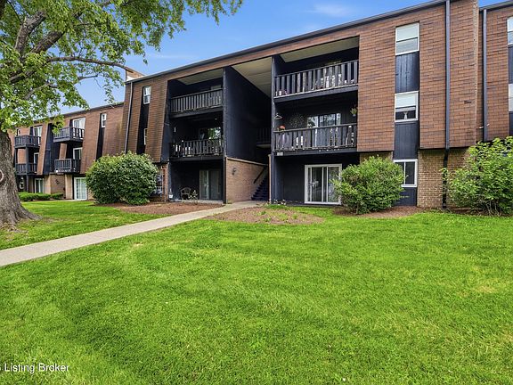 2nd image of 3503 Lodge Ln APT 306