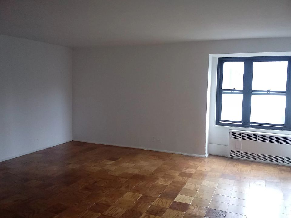 1st image of 417 Grand St APT D101