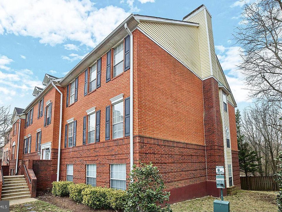 1st image of 660 Gateway Dr SE Unit 107