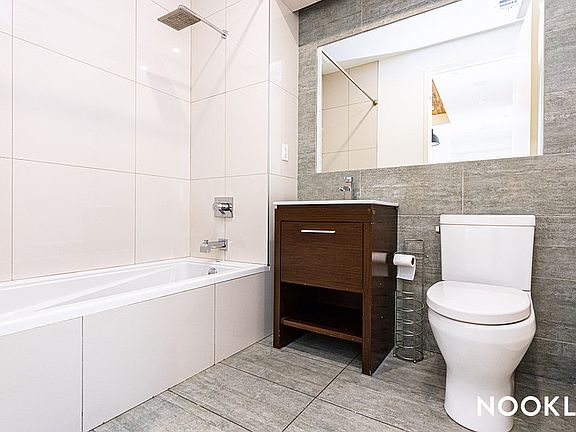 4th image of 105 Leonard St APT 5I
