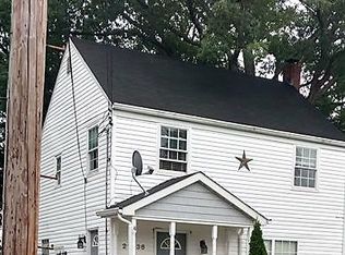 21736 Gambier Pl APT A, Lexington Park, MD 20653