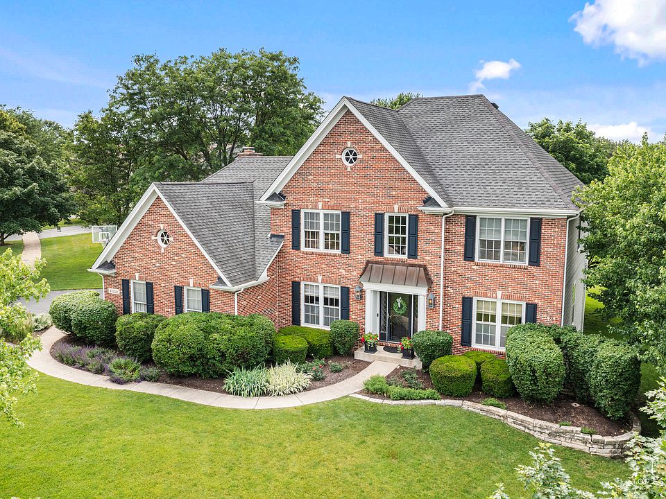 1st image of 158 Derby Glen Dr