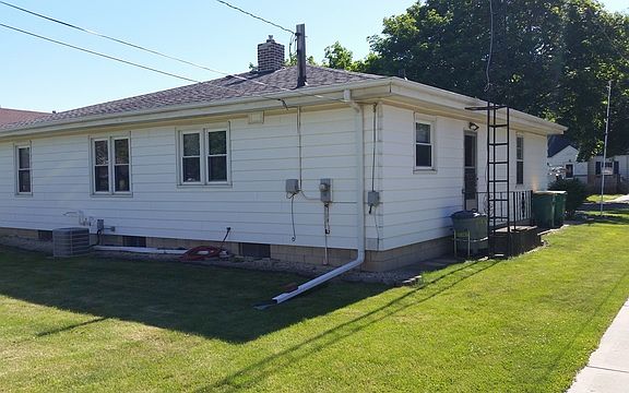 4th image of 1512 Hosmer St