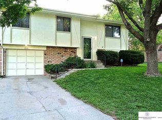 15115 Cornelia Cir, Omaha, NE 68138