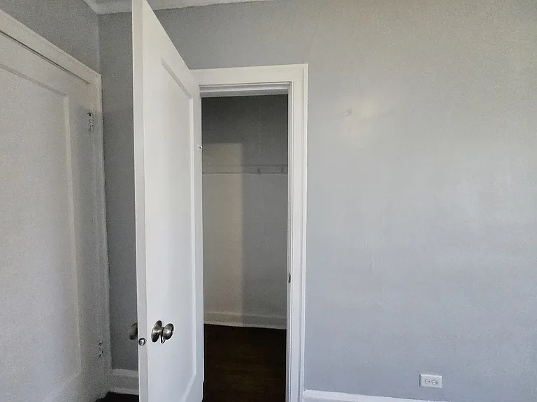 8114 S Drexel Ave #3 — Photo 14