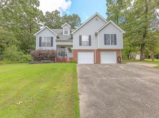 602 Englewood Ln, Tunnel Hill, GA 30755