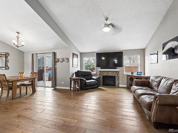 3rd image of 13585 Shoshone Street