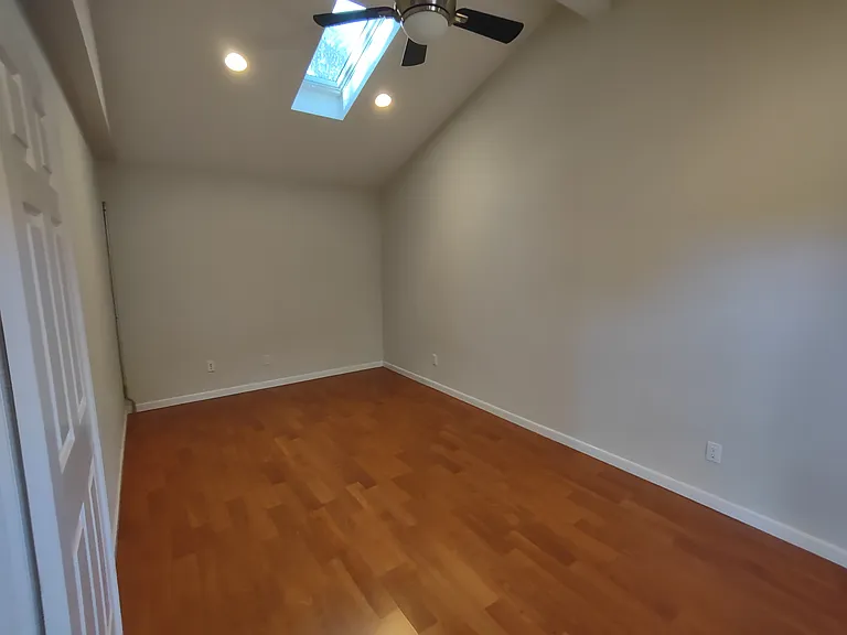 1345 Whitehurst Ct — Photo 6