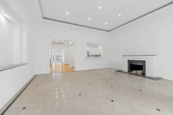 Rented by Corcoran | media 6