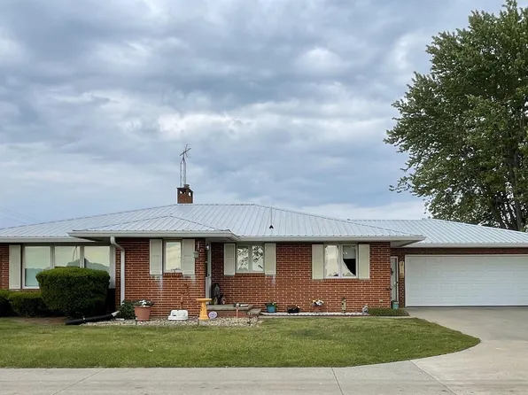4934 Barnes City Rd, Montezuma, IA 50171