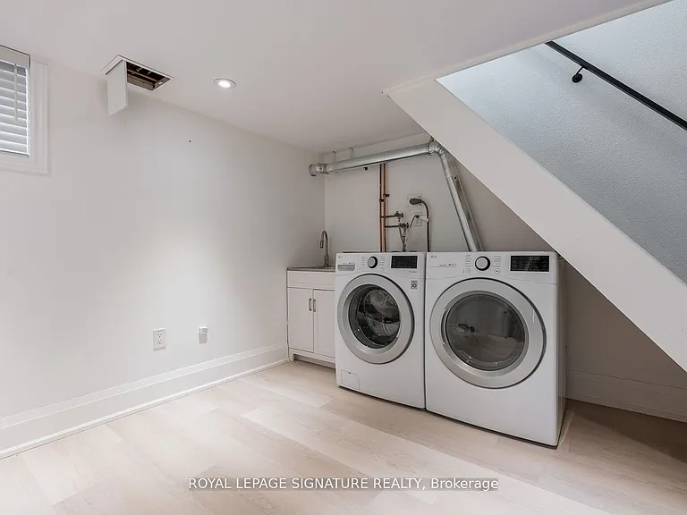 437 Watson Ave — Photo 39