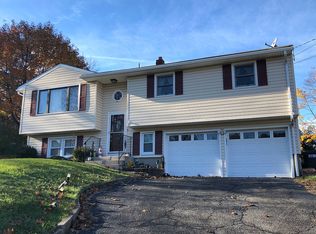 6 Putters Rd, Succasunna, NJ 07876