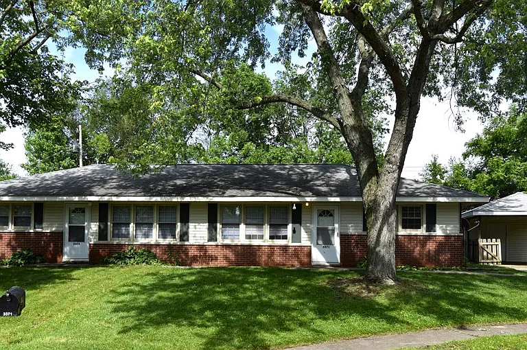 3371-3373 Woodmar Ct — Photo 1