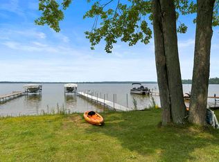 11170 Douglas Lake Rd, Pellston, MI 49769