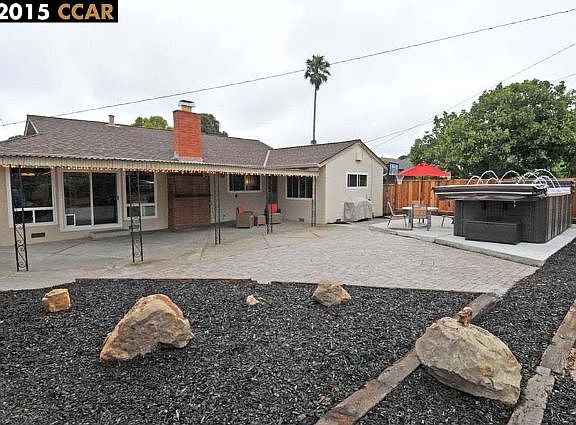 2nd image of 4435 Meadowbrook Dr