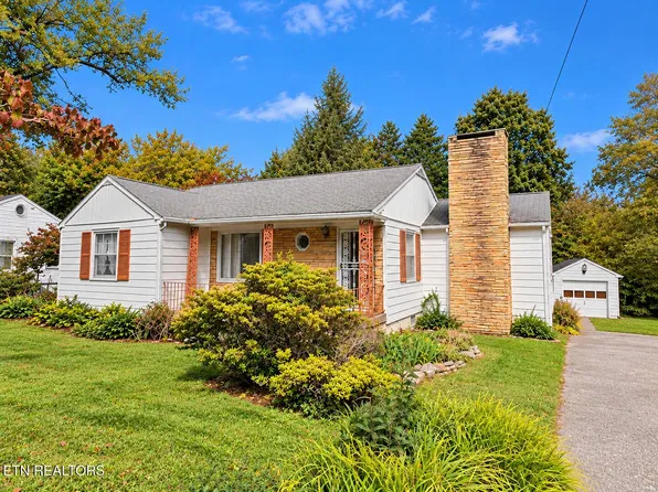 1601 Maple Dr, Knoxville, TN 37918