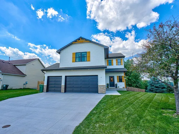 21 Windsor Wood Path, Hudson, WI 54016