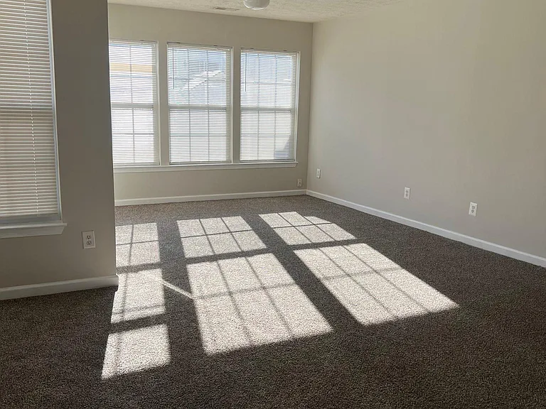 4803 Limestone Ct — Photo 33