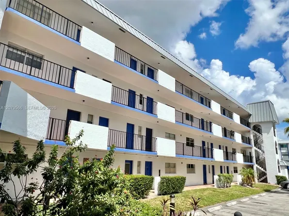 6300 S Falls Circle Dr APT 408, Lauderhill, FL 33319