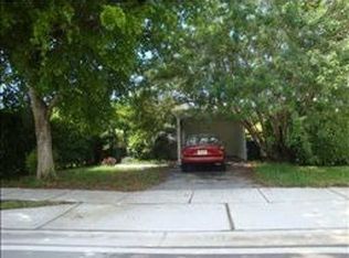 1722 NE 38th St, Oakland Park, FL 33334
