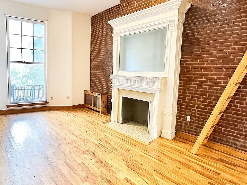 1st image of 318 W 105th St APT 2A