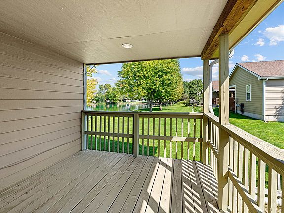 2nd image of 2827 Linda Ln