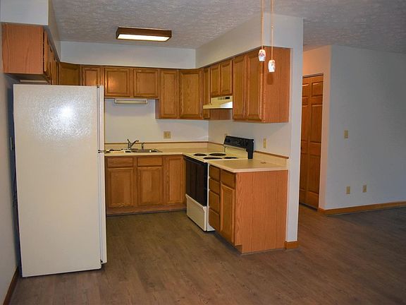 5th image of 600 Prairie Ave