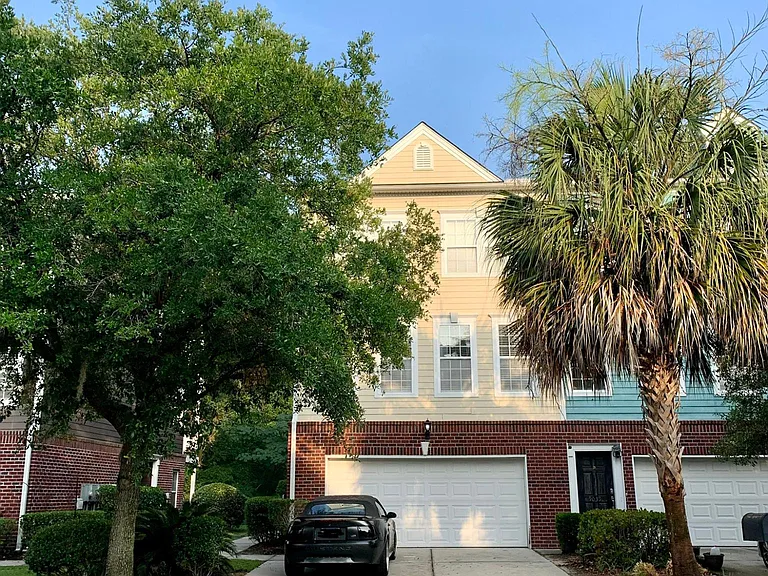 9037 Parlor Dr — Photo 8