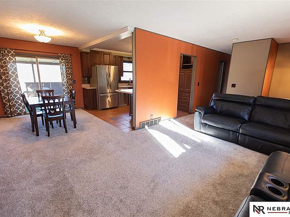 3rd image of 3106 Joann Ave