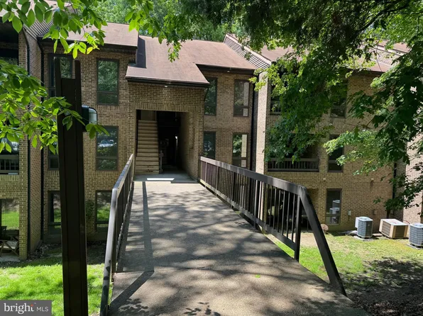 23311 Sugar Maple Ct #12B, California, MD 20619