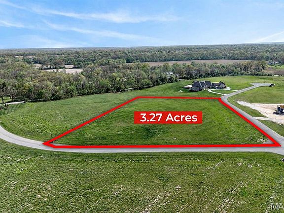 3rd image of 507 Castle Rock Bend Dr
