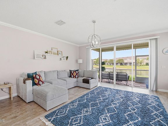 5th image of 6990 ROUNDLEAF Drive