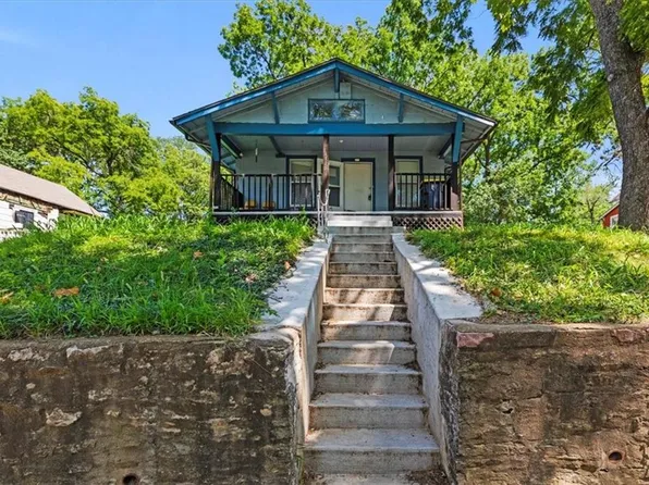 4425 Park Ave, Kansas City, MO 64130