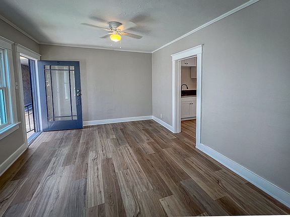 3rd image of 1059 Gladys Ave APT 5