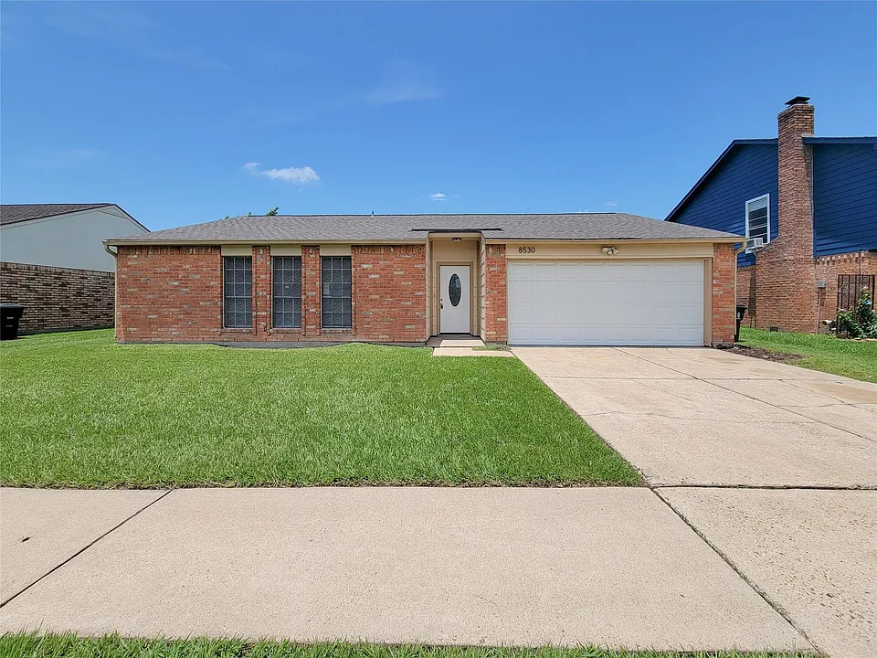 8530 Quail Burg Ln