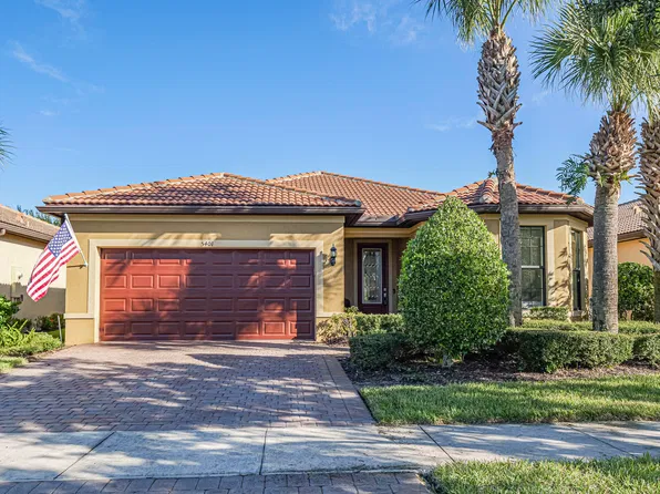 5401 ANTIGUA Circle, Vero Beach, FL 32967