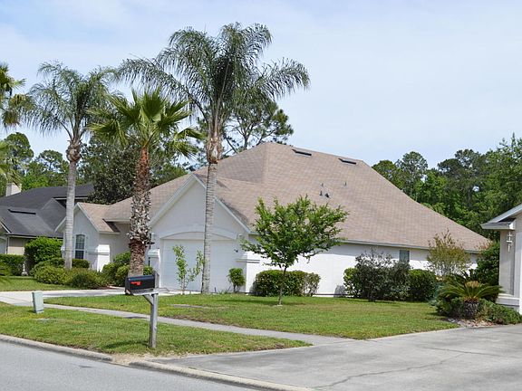 3rd image of 11913 Lake Fern Dr