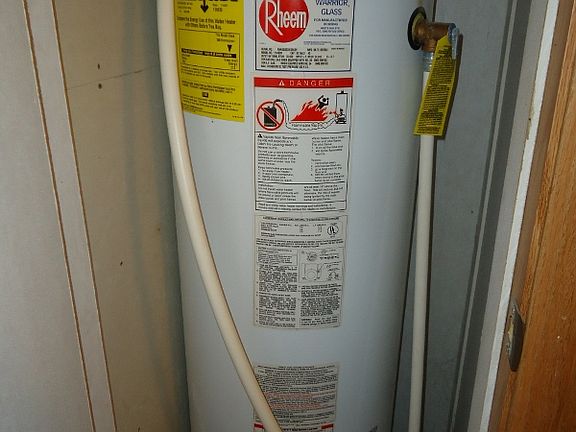 2004 Hot Water Heater