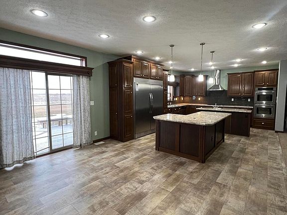 5th image of 1147 19th St NE