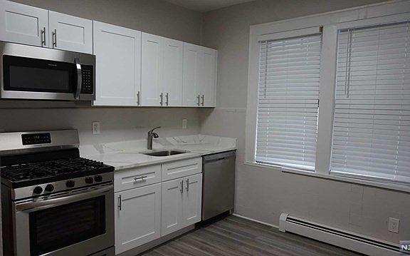 3rd image of 99 N 15th St #1L
