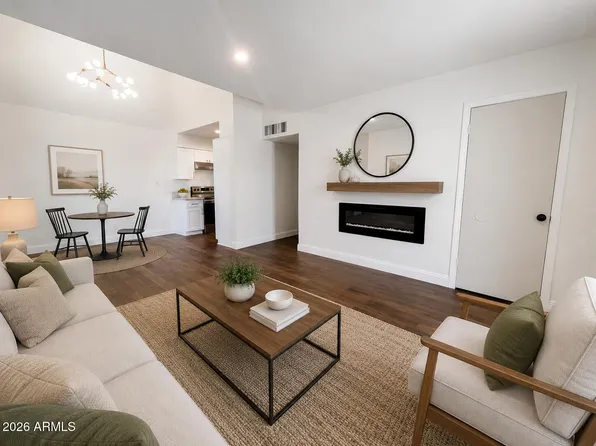 925 S ACAPULCO Lane #C, Tempe, AZ 85281