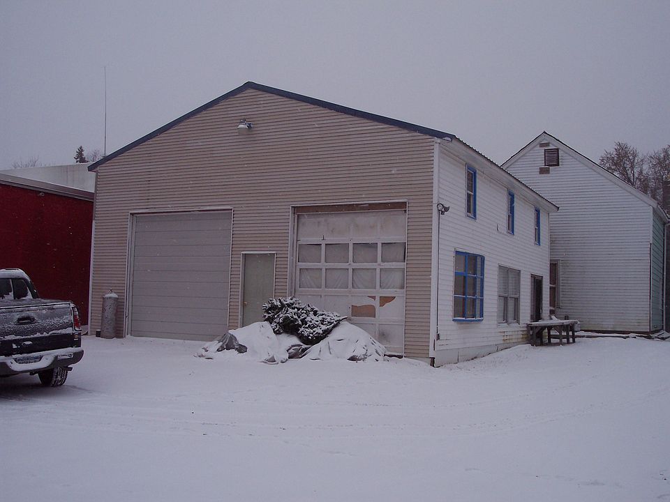 1st image of 261 Mansion St