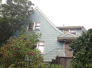 6823 19th Ave NE, Seattle, WA 98115