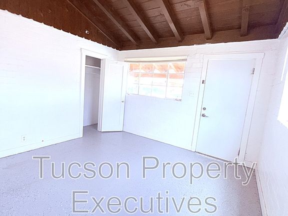 3rd image of 3218 E Benson Hwy #18