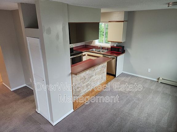 4th image of 3811 Iowa Dr APT 3