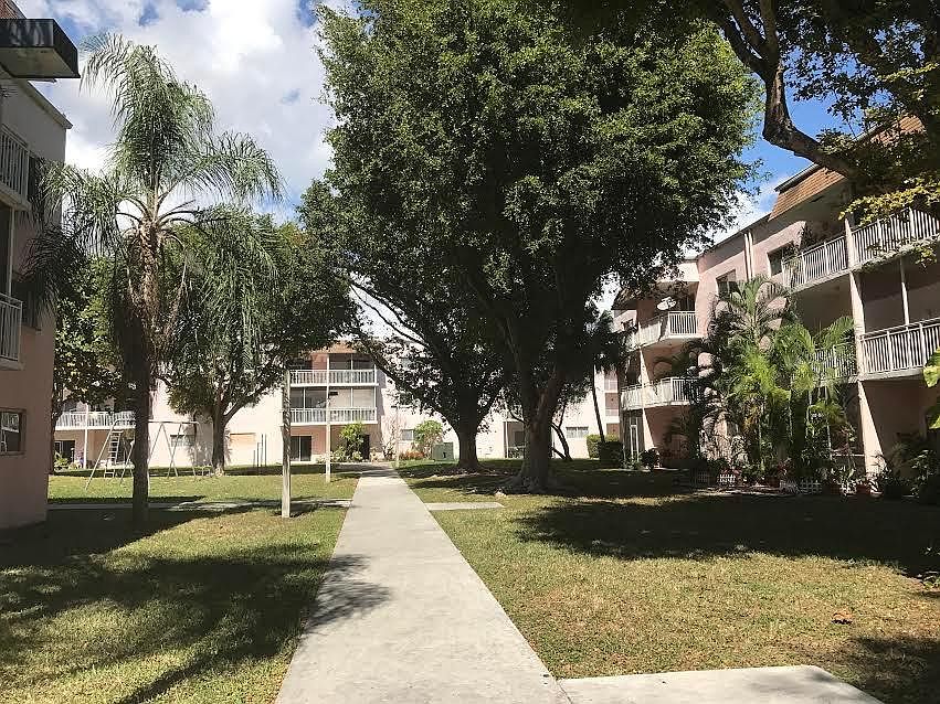 2nd image of 11311 SW 200th St APT 208D