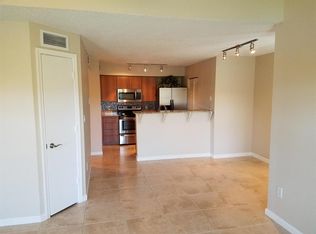 1215 Crystal Way APT N, Delray Beach, FL 33444