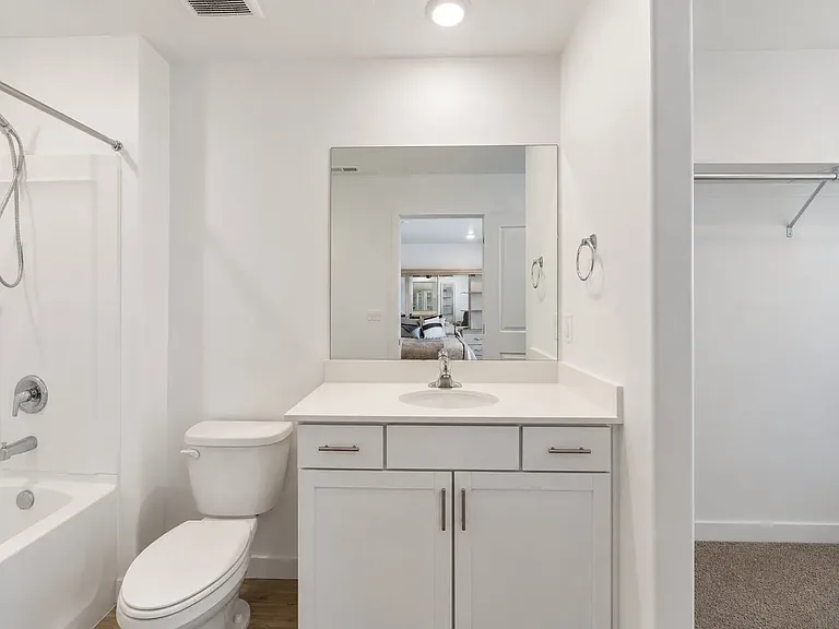 3361 E Elkhorn Ln — Photo 17