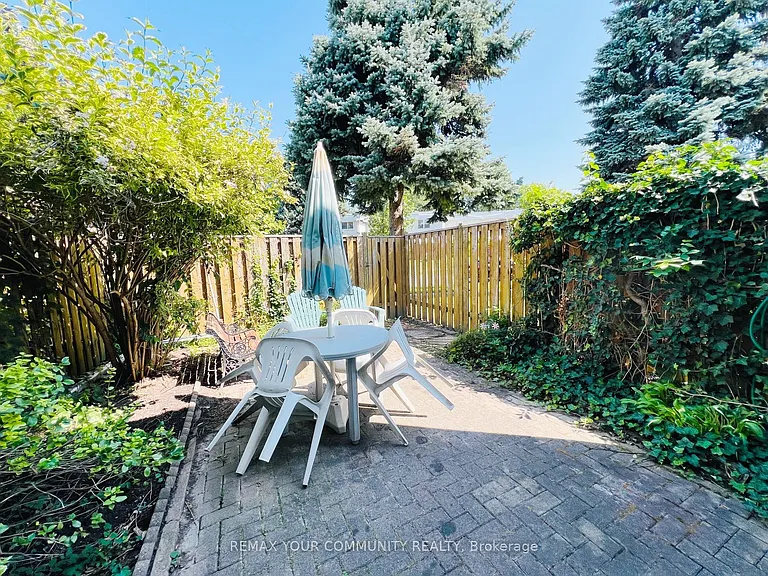 71 Cass Ave #24 — Photo 16