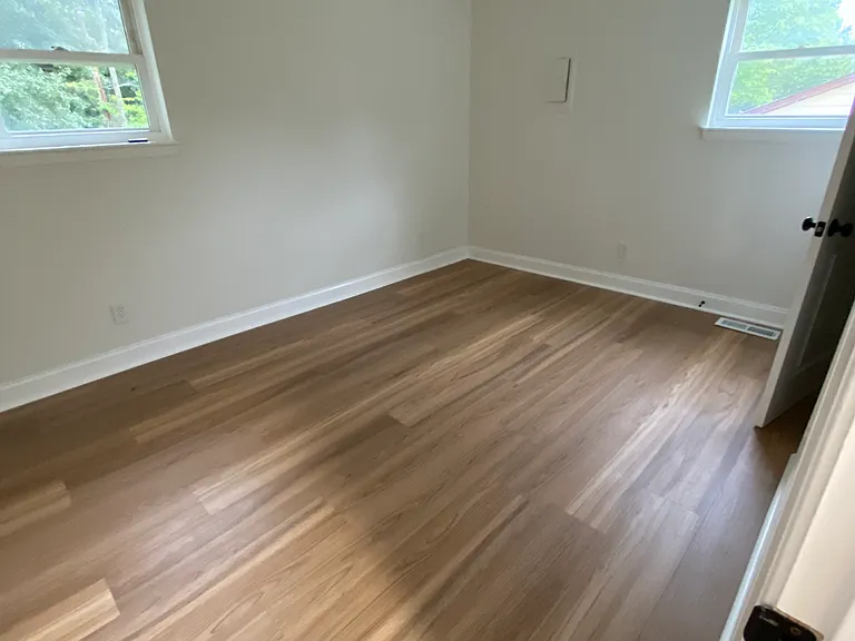 9233 Shadowood Ln — Photo 6